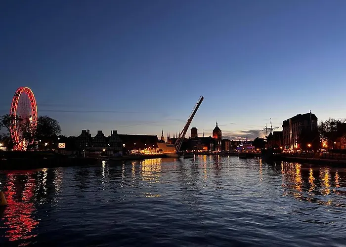 Nap Nadmotlawie Loft 아파트 *