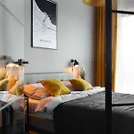 Nap Nadmotlawie Loft * Γκντανσκ